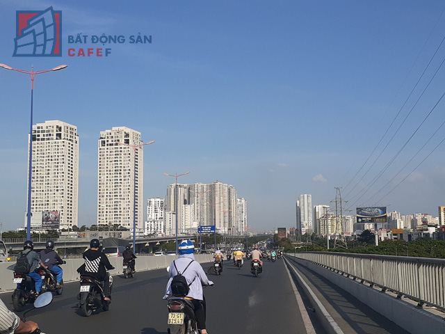 Khi không có nguồn cung mới ra thị trường thì giá BĐS thứ cấp liên tục xác lập mặt bằng giá mới. Ảnh Hạ Vy