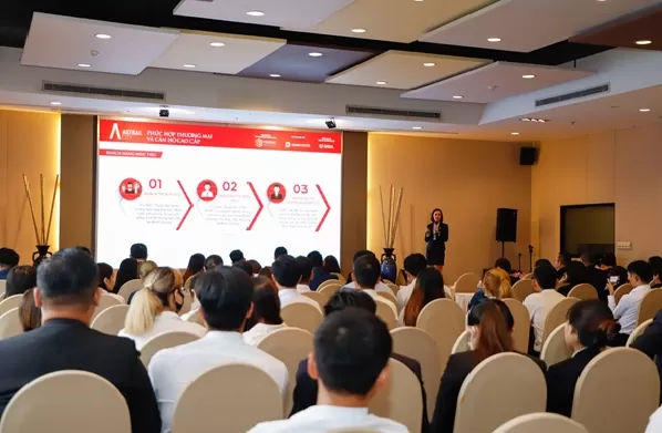 Nhà môi giới được training kiến thức kỹ càng trước khi tư vấn cho khách hàng